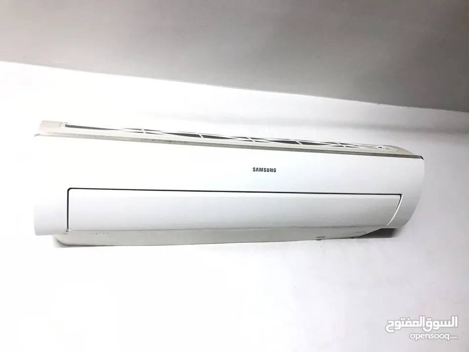 مكيف نوع سامسونج 2 طن بحاله جيدة جدا. شغال حامي وبارد. فيك تجربو قبل ما تاخذو