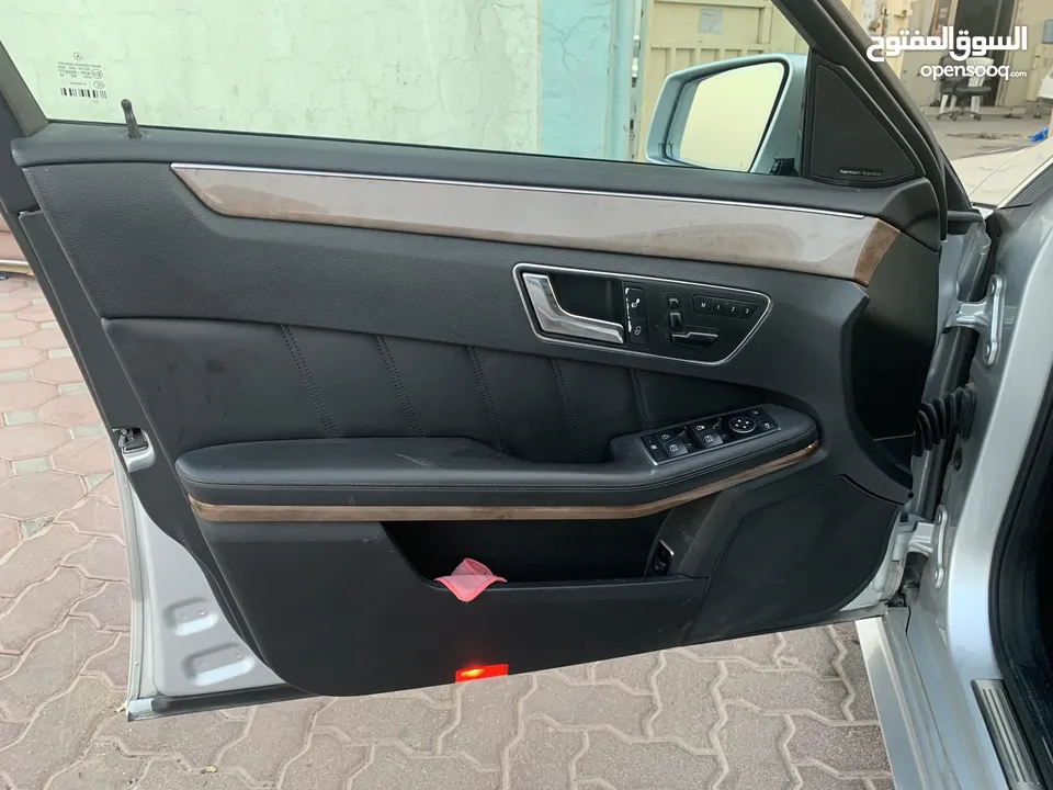 مرسيدس E350 وراد بدون حوادث