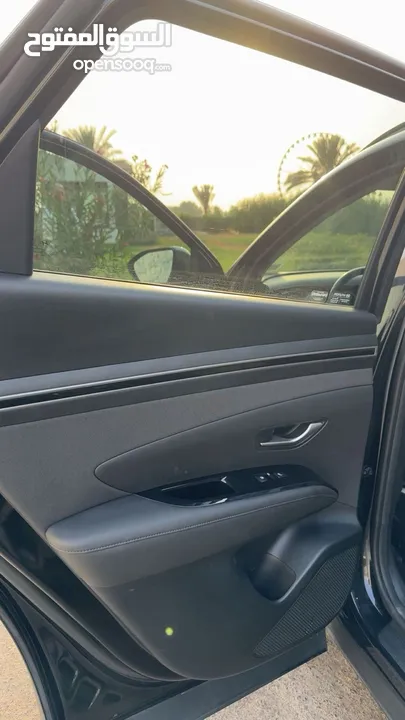 Hyundai Tucson Limited Full Options - All-Wheel Drive (اعلى فئة)