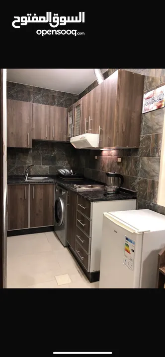 للبيع 3 استديوهات