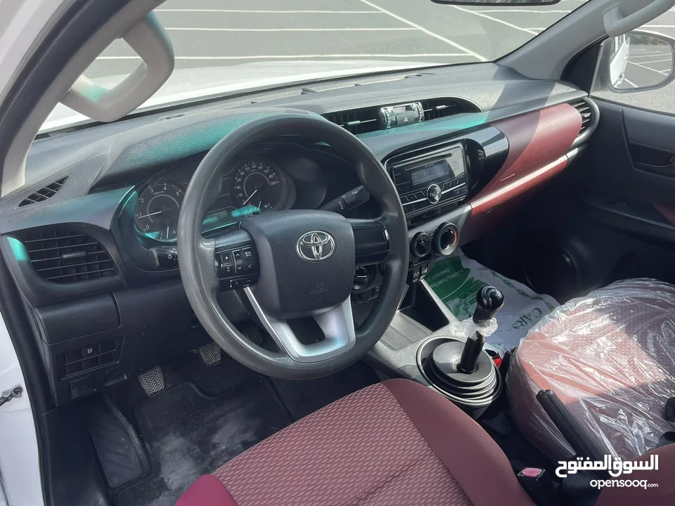 Toyota Hilux pickup 2019 Model Diesel Manual Transmission 4x4