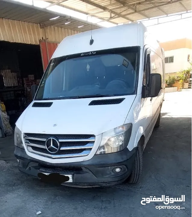 باص مرسيدس 518