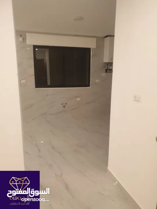شقة أرضية فخمه ومميزة جديدة لم تسكن لقطه وبسعر مغري جداااا عرض خاص للبيع في أرقى مناطق خلدا