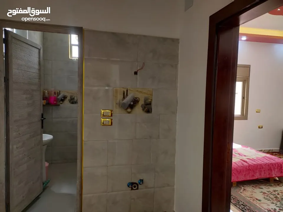بيت سوبر ديلوكس للبيع