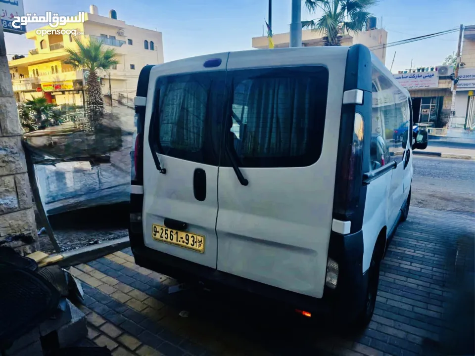 رينو ترافك 2012 باص نظيف