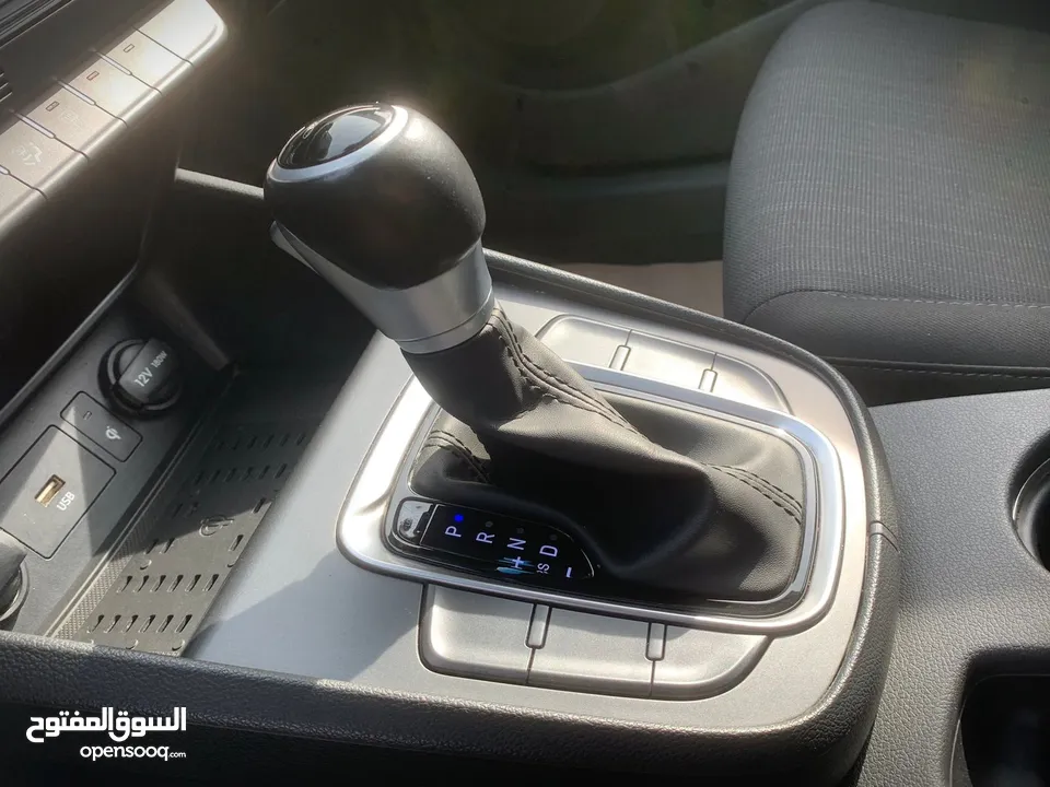 هونداي كونا هايبرد اعلى صنف  موديل 2022 وارد وكفالة الشركة او بدفعه 3500 دينار