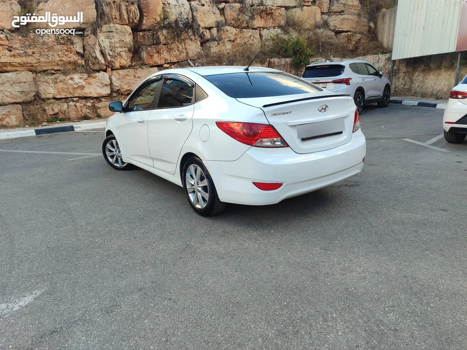 اكسنت 2017