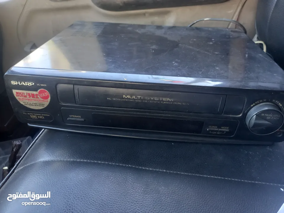 انتيكا قطع منها نادرة جدا القطعه الحمراء والمسجل عمرة اكتر من 60 سنه