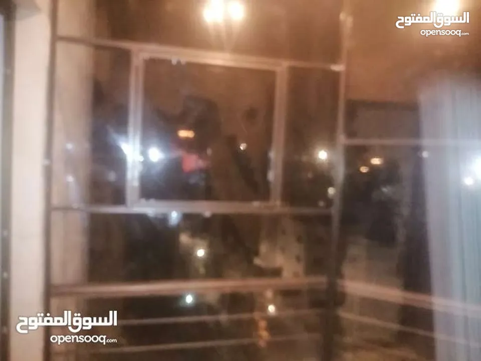 اشرعه معلقه وراعيه ومتحركه ومظلات قوسيه