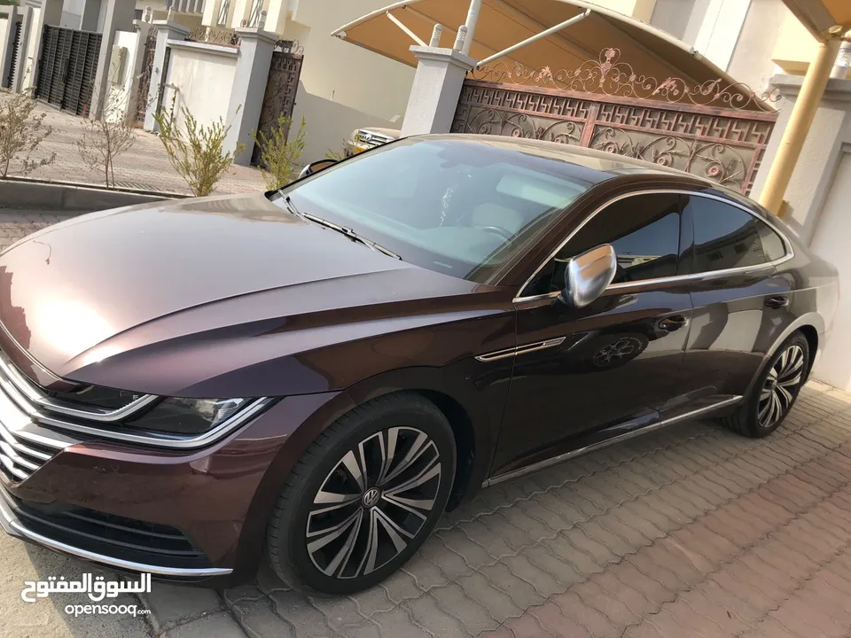 VW Arteon2018 Oman lady driven