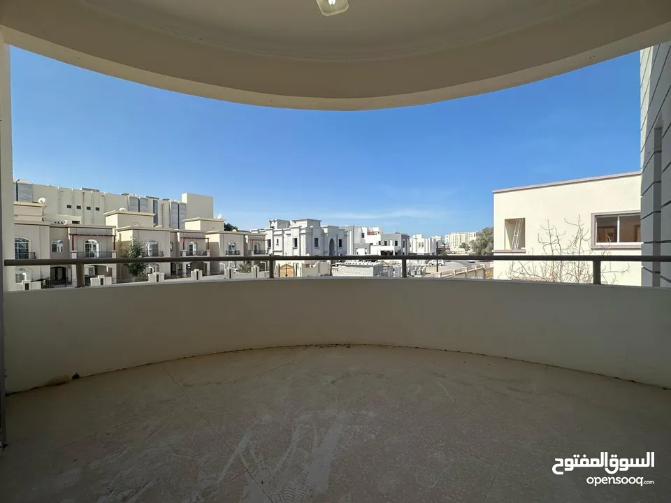 4 + 1 BR Lovely Compound Villa in Al Hail with Shared Pool & Gym