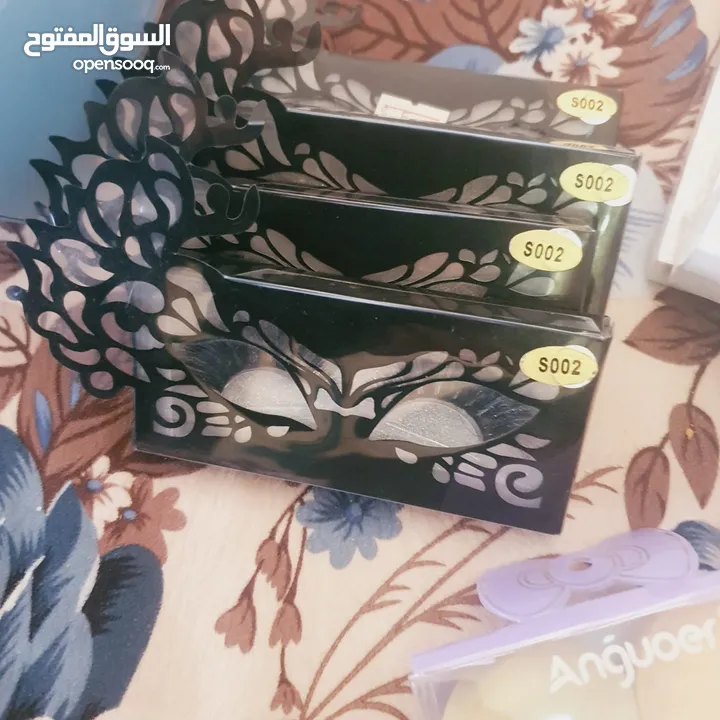 مواد تجميل جديدة