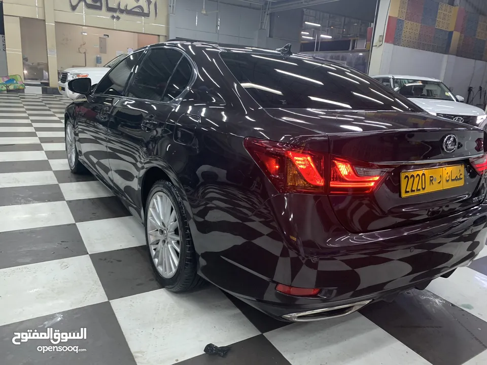 للبيع لكزس نظيف جدا Gs350