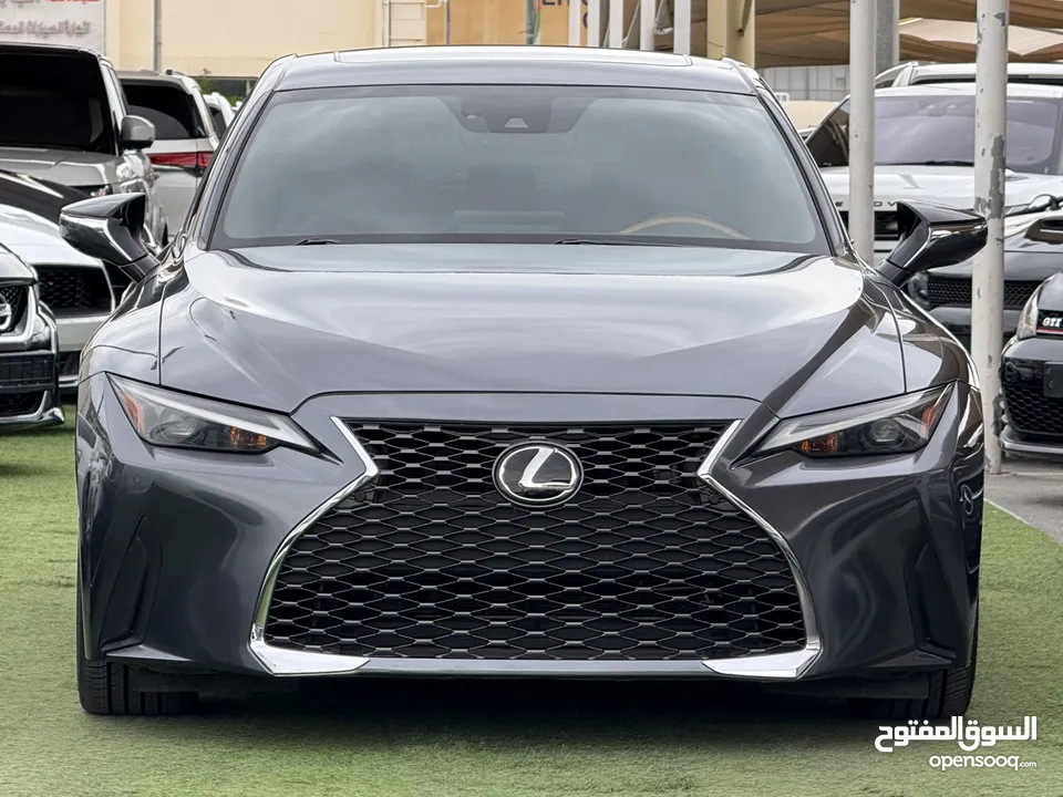 Lexus IS 300 2021