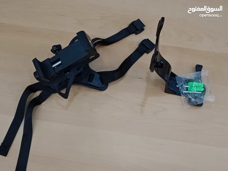 خوذت LS2   حجم XL  الون كاتم  جديده مع مستلزمات 3 اقنعه للوجه مع ستاند للكمره وجوال. وعلاقه للخوذه