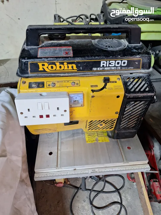 للبيع جنريترات شغالين 100٪ و بحاله ممتازه