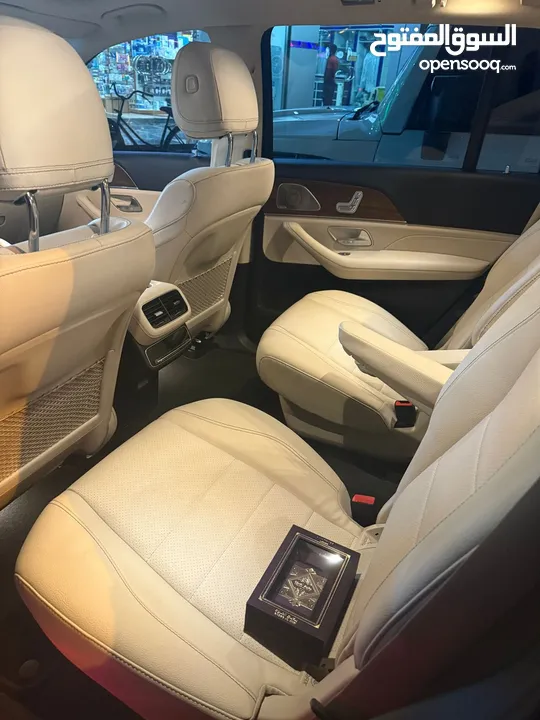 Mercedes benz GLS450 model 2023 4matic