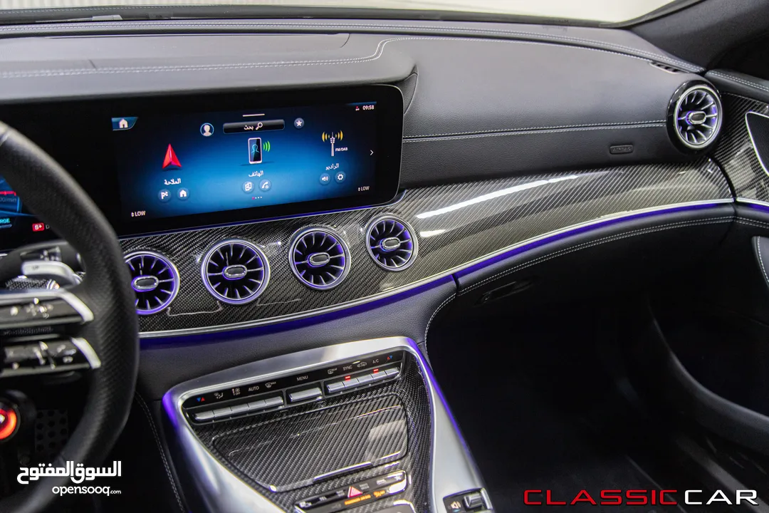 Mercedes Gt53 AMG 4matic + 2024   السيارة وارد المانيا و قطعت مسافة 11,000 كم
