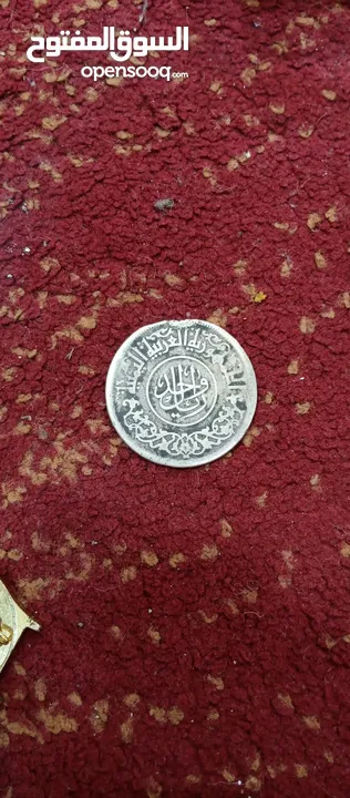 5 دينار كويتي تذكار اونصة ريال يمني فضة  دبوس قديم جدا