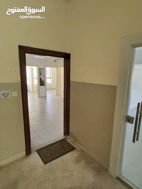 عيادة في مركز طبي مرموق