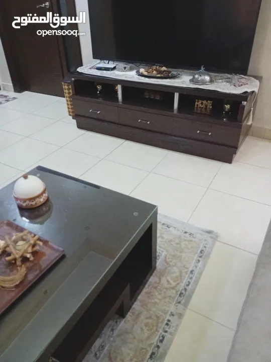 طاولة وسط  وطاولة تلفزيون خشب صولد متين لغرفة الجلوس