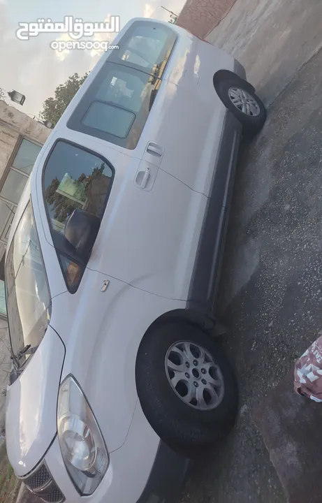 باص هونداي h1