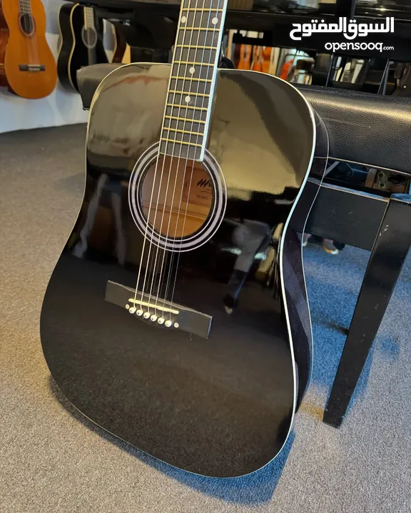 جيتار مورينو اكوستك Moreno Acoustic Guitar