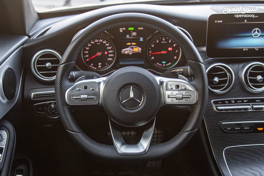 Mercedes C200 Coupe Amg kit 2021 السيارة مميزة جدا