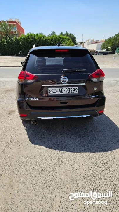 Nissan X TRAIL, Model 2018, Colour Brown, Double Gear , 4X4 Drive