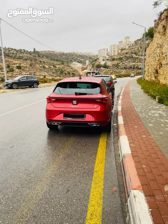 سيات ليون 2021 للبيع
