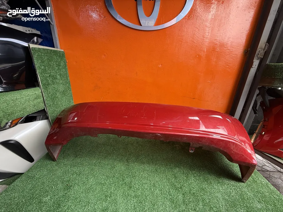 طمبون خلفي تويوتا بريوس 2010-2015  اصلي مستعمل بحالة جيده موضح بصور  Toyota Prius ياباني2010-2015