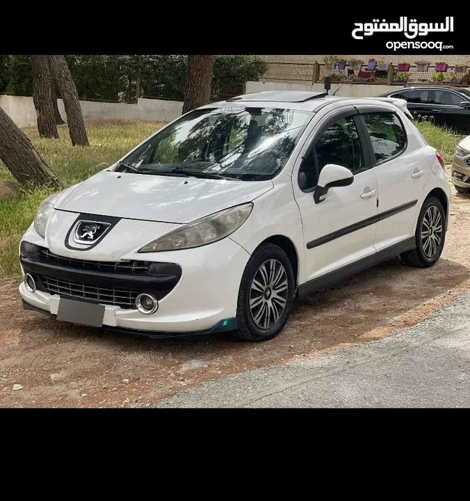 بيجو 207 موديل 2008 محولة الى 2012