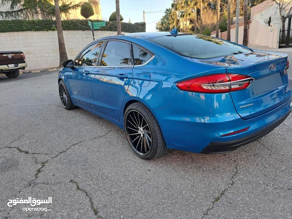 فورد فيوجن 2019 se جمرك حديث لم تعمل تطبيقات مالك اول للسياره فحص 4 جيد لون مميز كحلي