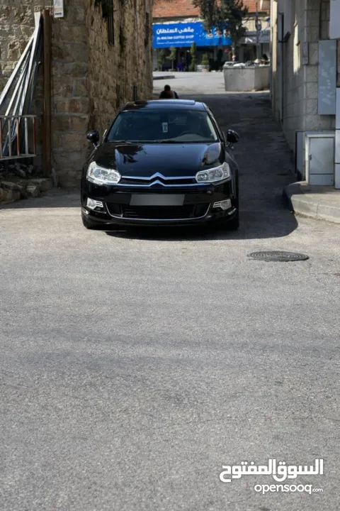 ستروين c5 موديل 2014 محرك 1600 تيربو بنزين اوتمات هايدروليك شركة