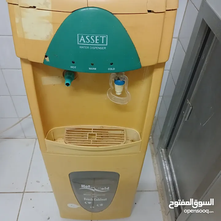 كولر مياه بحاله جيده اسيت water dispenser Asset in a good condition