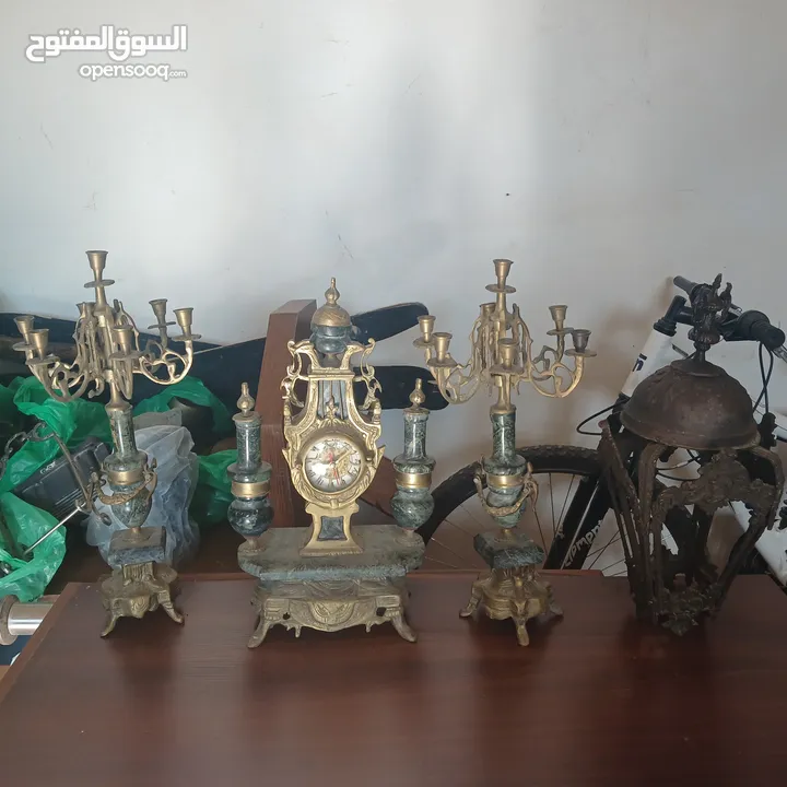 تحف وقطع نادرة لا تتكرر