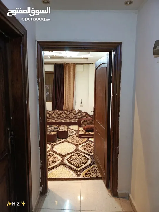 شقة مميزة للبيع بسعر مميز وبموقع حيوي وقريب من جميع الخدمات