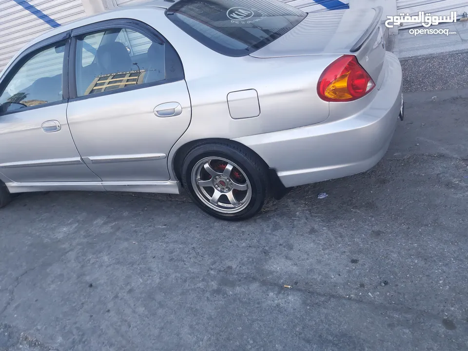 كيا سبيكترا MR موديل 2000 بحالة جيدة جدا مش ناقصها اشي بالصلاة على النبي للبيع 3100 مع مراعاة الجاد