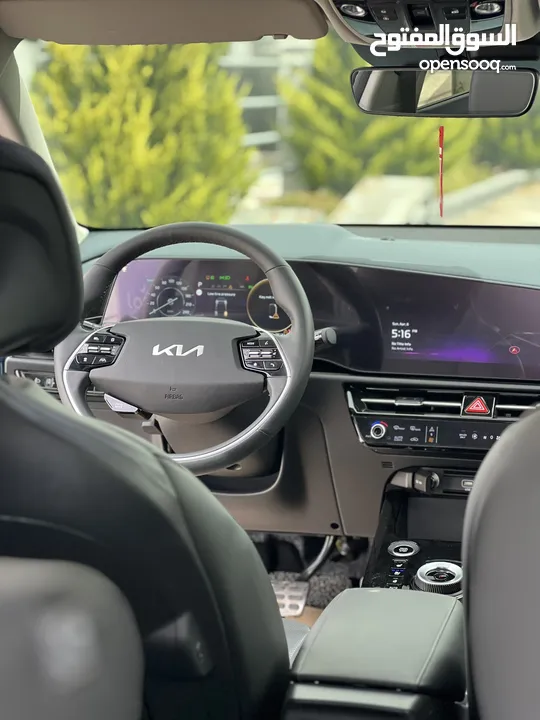 Kia niro hybrid 2022  Fulll +++ ‎ فتحة سقف  سعر مميز  كيا نيرو هايبرد موديل وترخيص 22  اضافات كامله