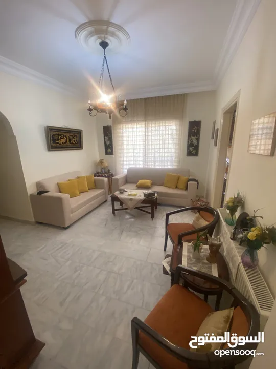 شقة سكنية نضيفة وفاخرة للبيع ، مفروش او بدون فرش في خلدا بالقرب من مدارس الدر المنثور