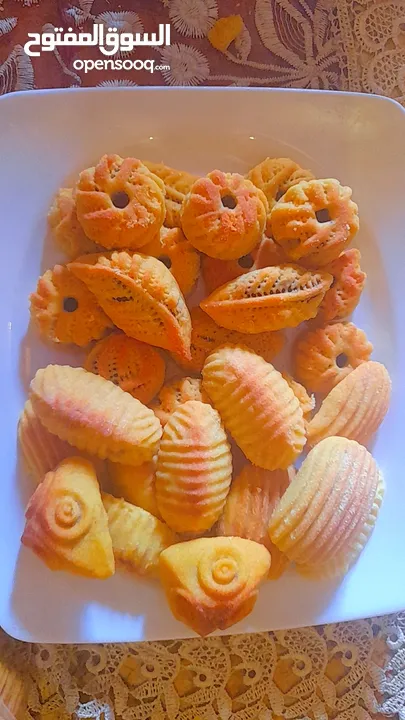 معمولاتي بنقشاتي
