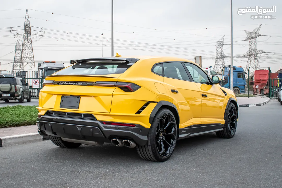 2023 - Lamborghini Urus 4.0 V8 Performante - Immaculate Condition