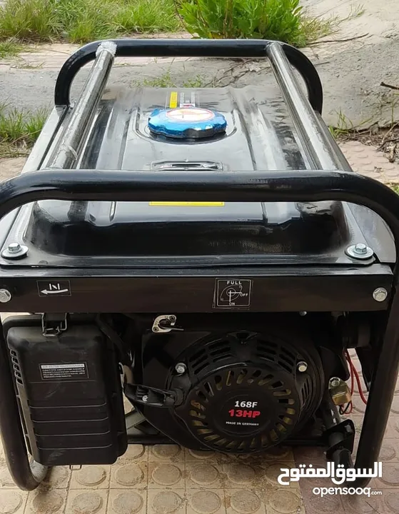 مولدات كهربائية اثنين 5.5 KW صناعة المانية جديدة غير مستعملة نهائيا بسعر 600 دينار للاثنين
