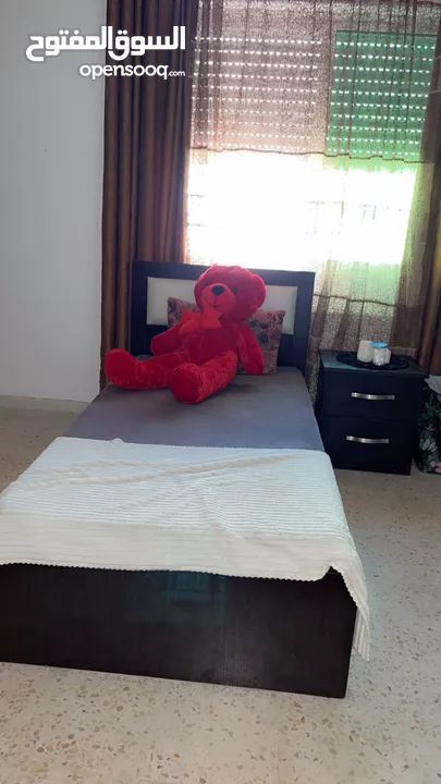 اثاث بيت كامل للبيع بسعرر مناسب ومغري