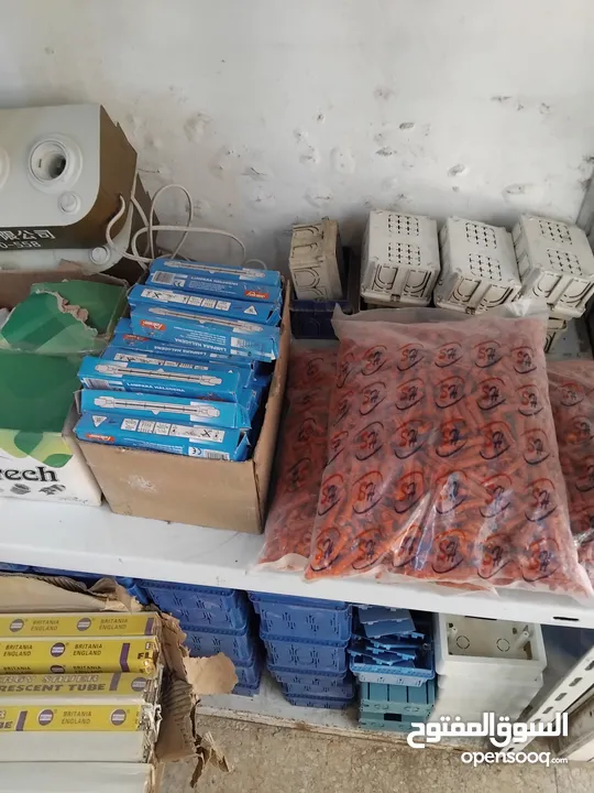 بضاعة محل كهرباء 1 فاز للبيع بالكامل وأقل من سعر الجمله