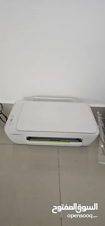 طابعة وسكانر HP Desk-JET 2130 مستعملة نظيف .