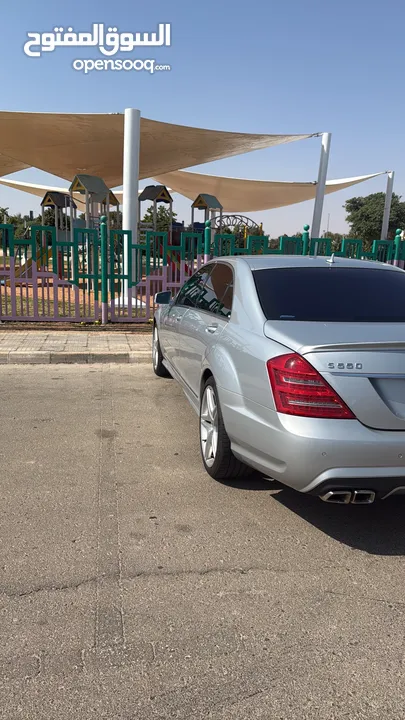 للبيع مرسيدس s550 بحالة الوكاله