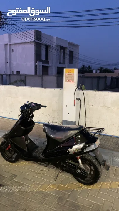 دراجة سوزوكي 100cc للبيع نظيفة جدا