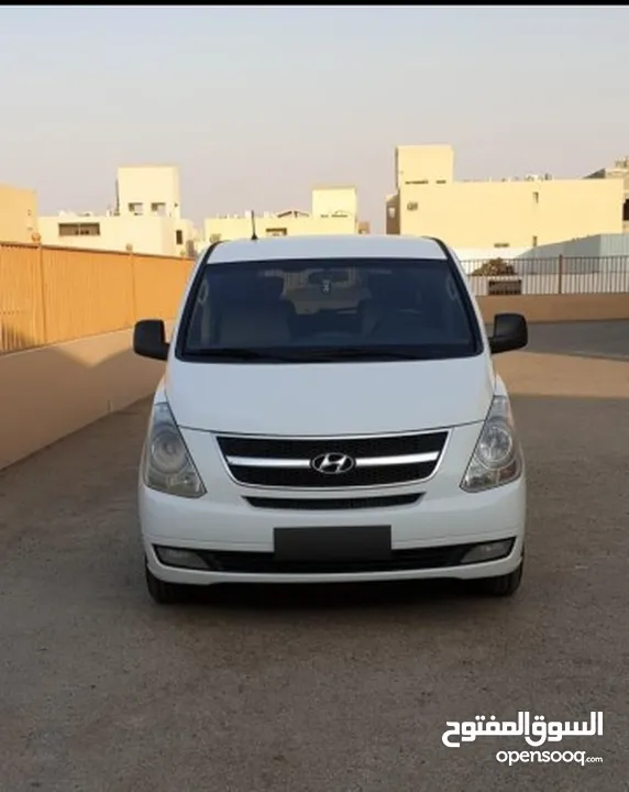 Hyundai h1 موديل 2014 بنزين  للبيع مكه المكرمه