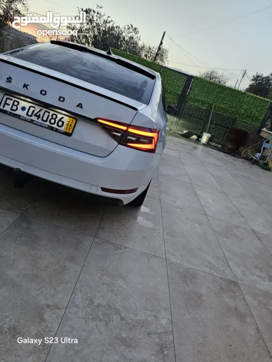 سكودا سبيرب 2020.